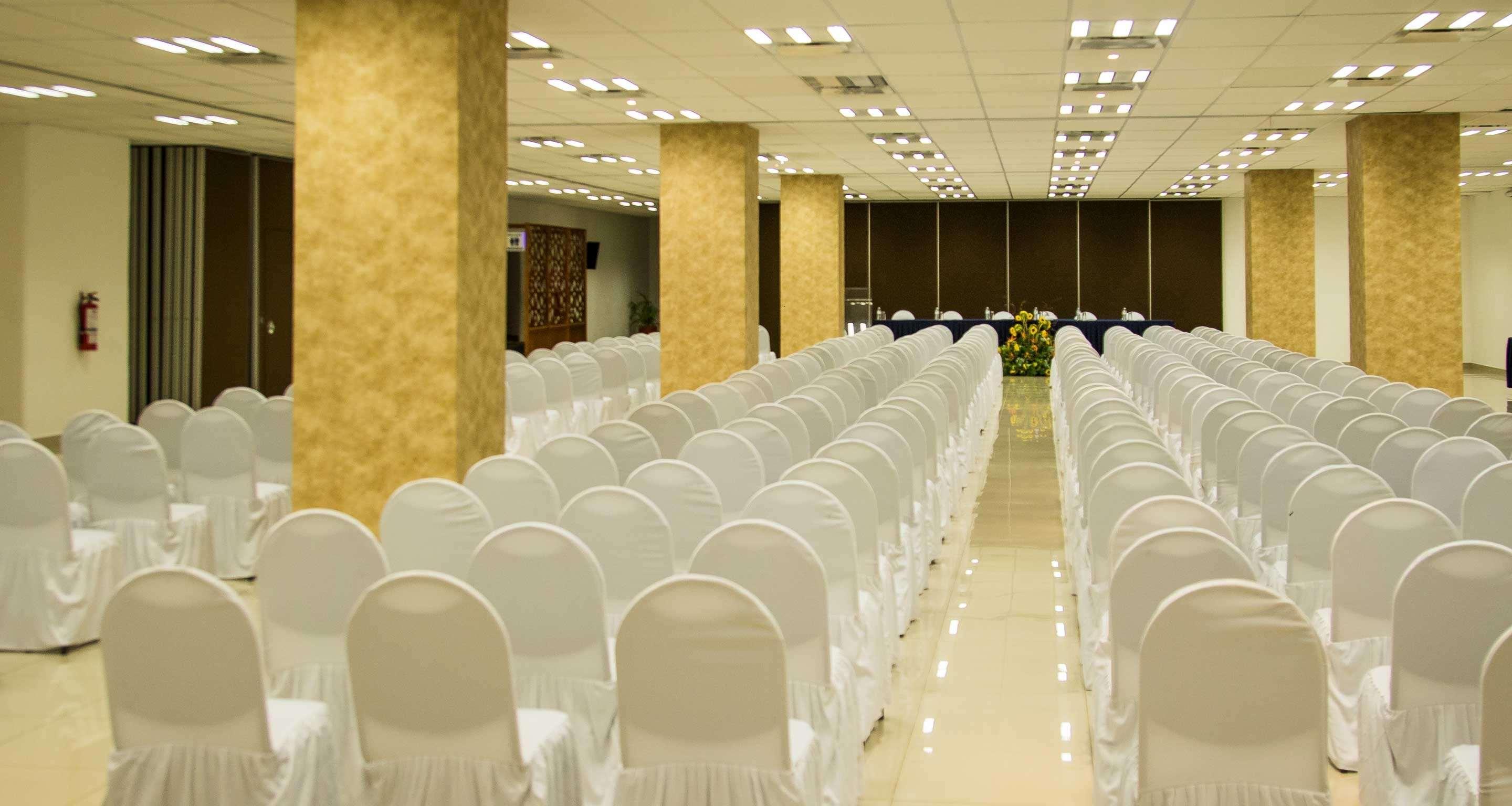 莫雷利亚格兰贝斯特韦斯特plus酒店 外观 照片 The main conference hall
