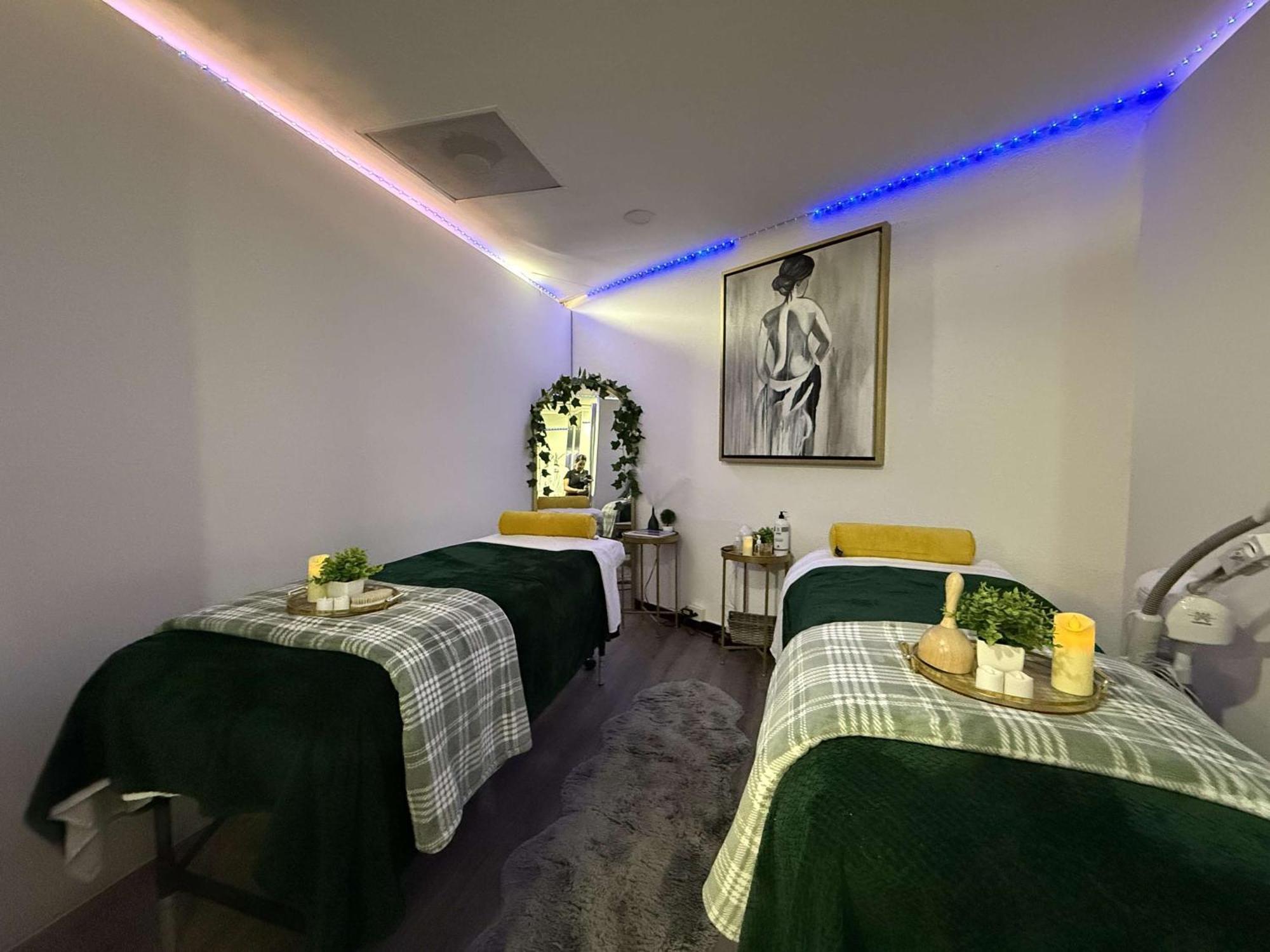 莫雷利亚格兰贝斯特韦斯特plus酒店 外观 照片 Massage beds