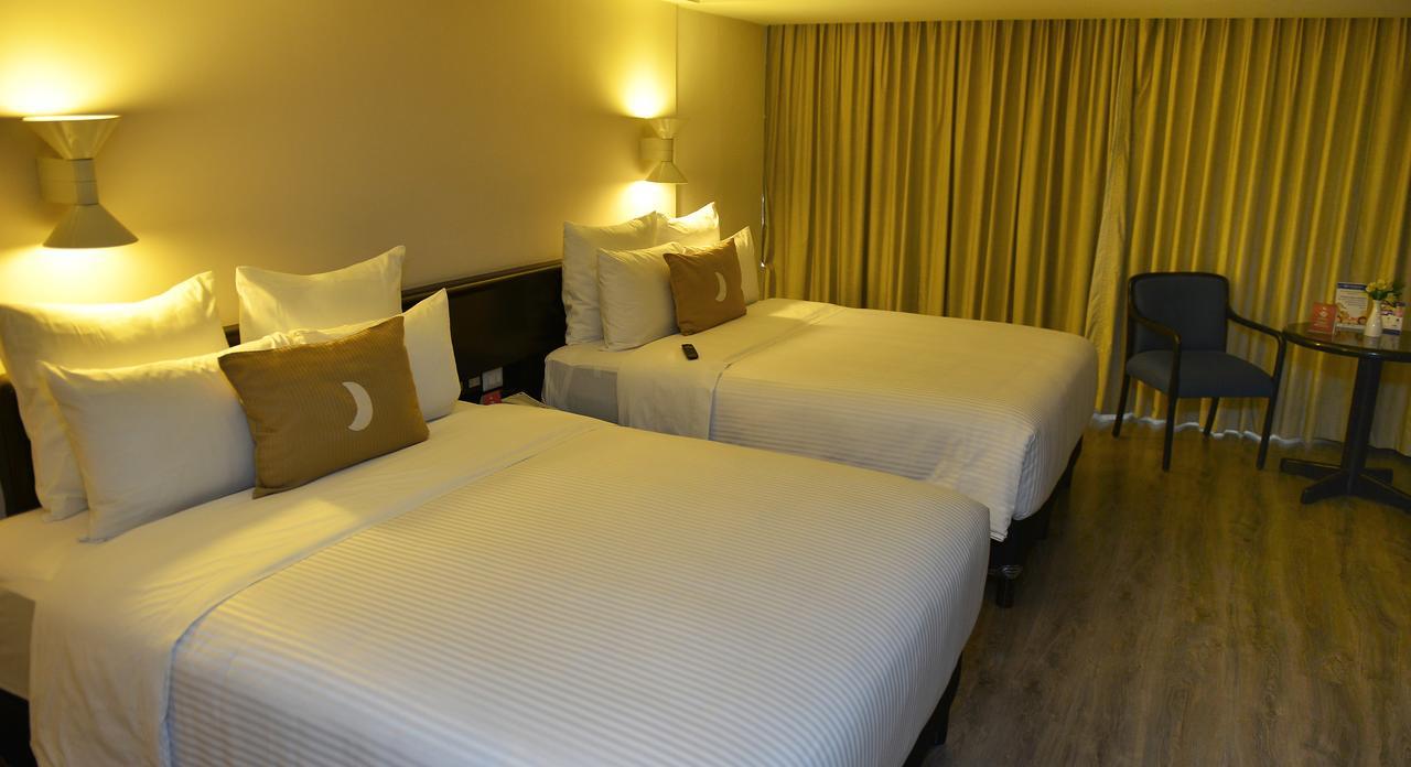 莫雷利亚格兰贝斯特韦斯特plus酒店 外观 照片 A room at the hotel